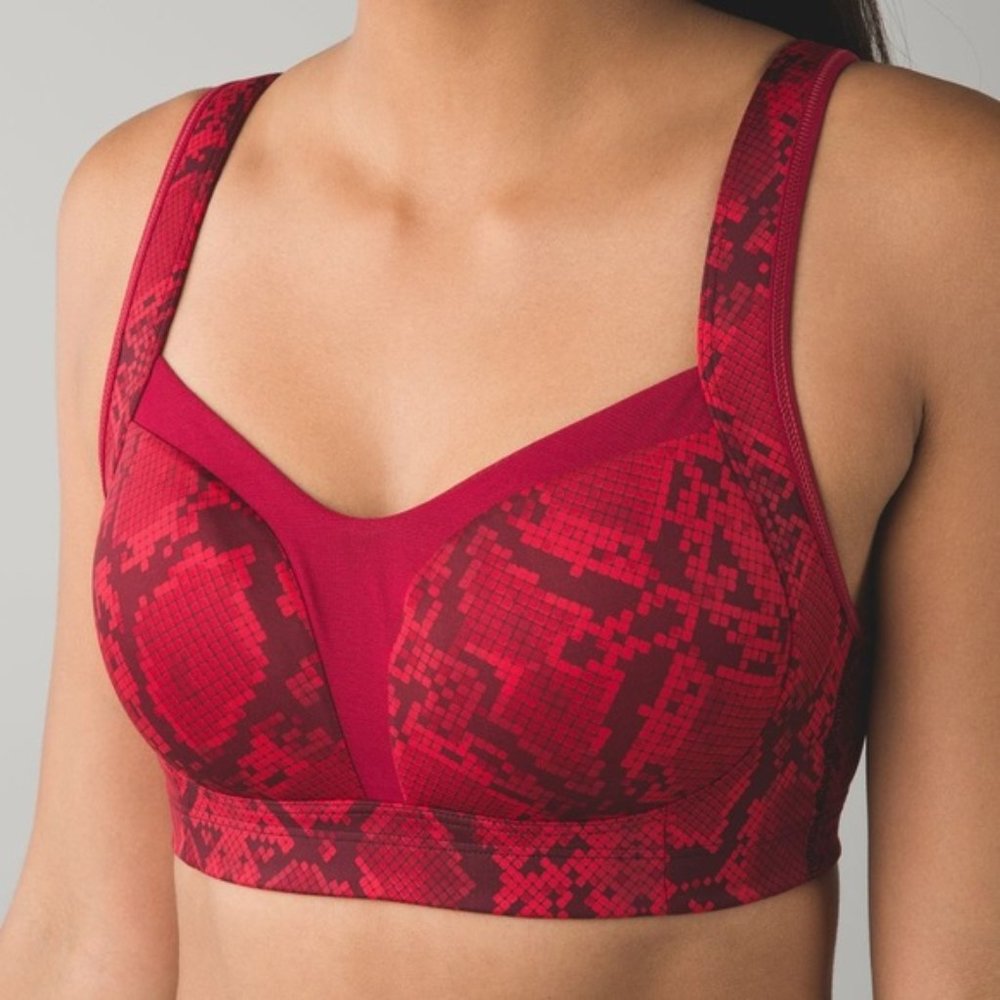 Lululemon Ta Ta Tamer III 36DD MZRC/CBRY Red Color Sports Bra Luxtreme